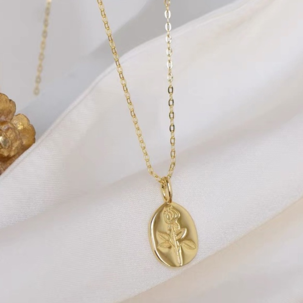 🌹Vermeil Gold Rose Charm Necklace gold plated sterling silver